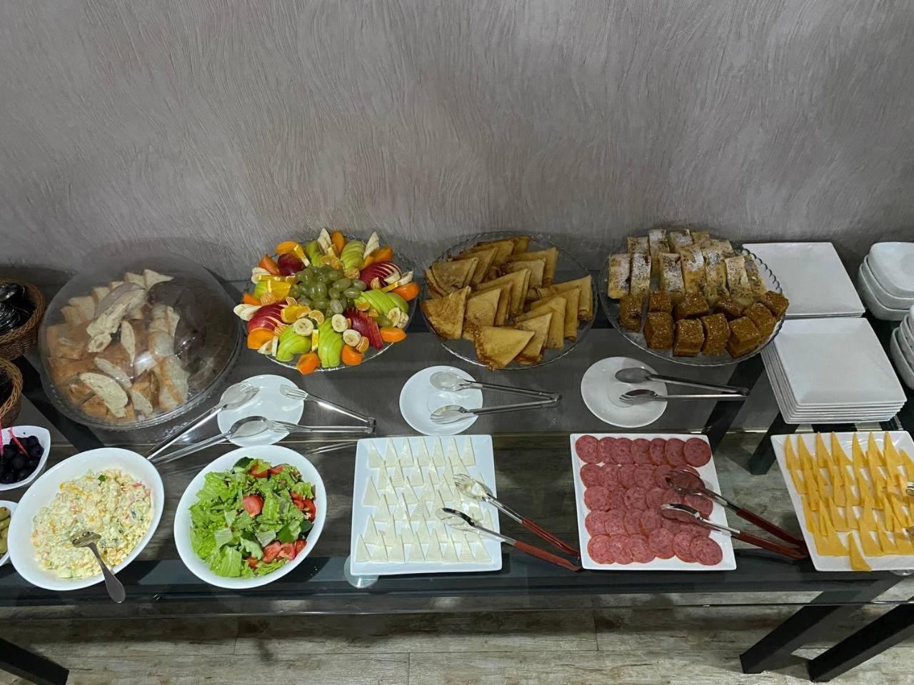 Tourist Inn Hotel Ташкент Екстериор снимка