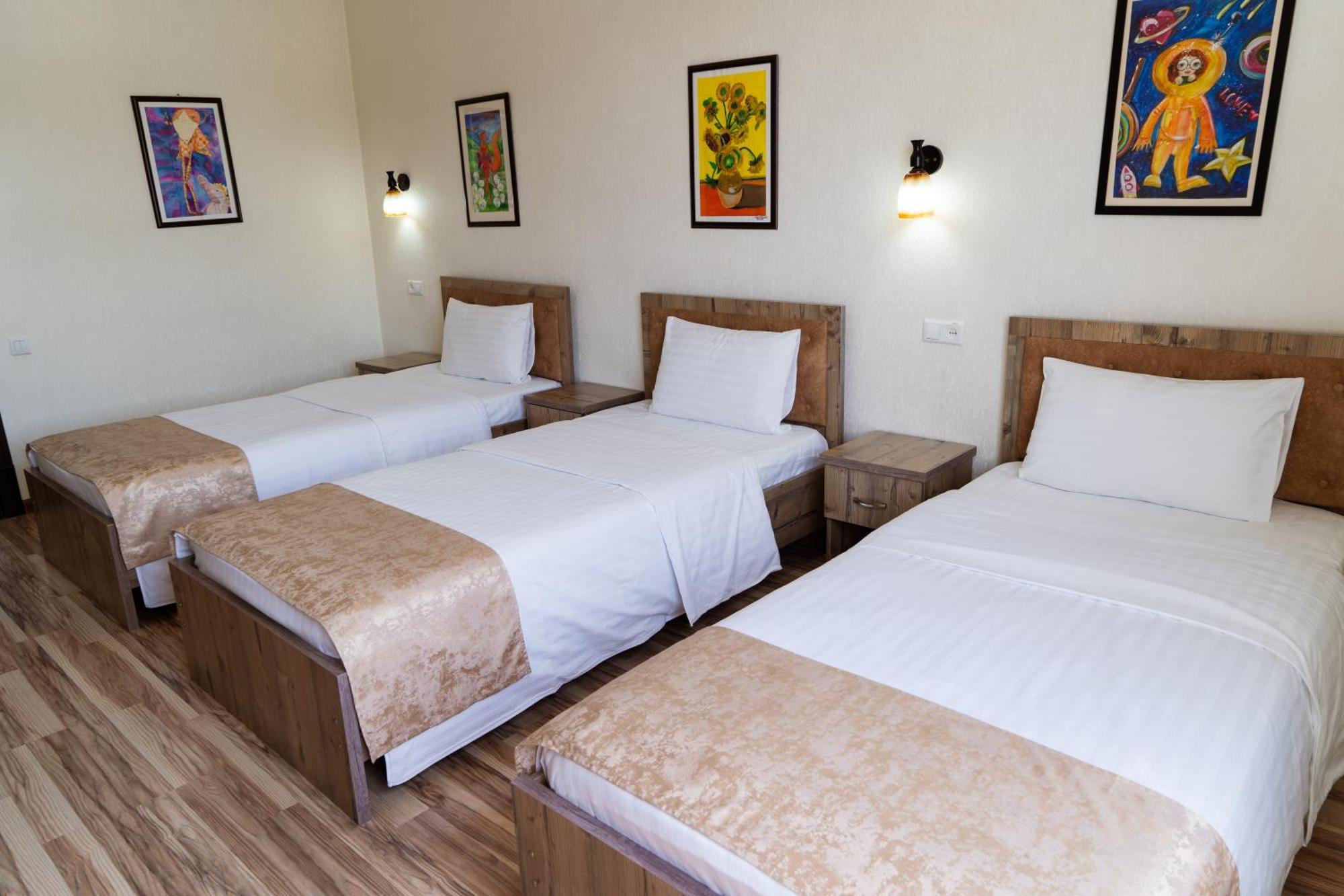 Tourist Inn Hotel Ташкент Екстериор снимка