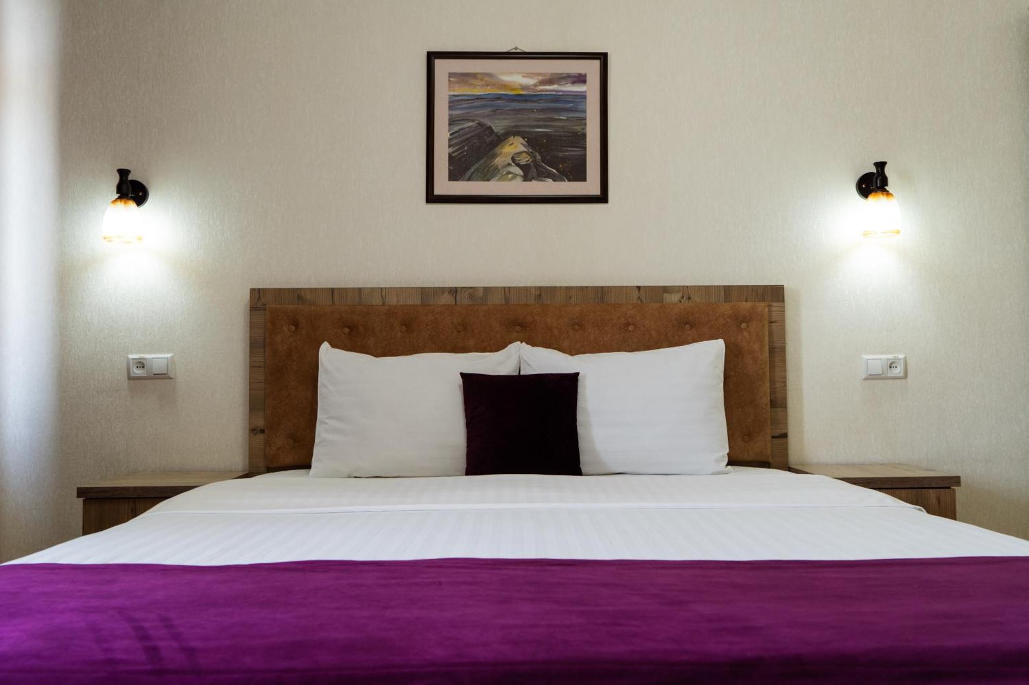 Tourist Inn Hotel Ташкент Екстериор снимка
