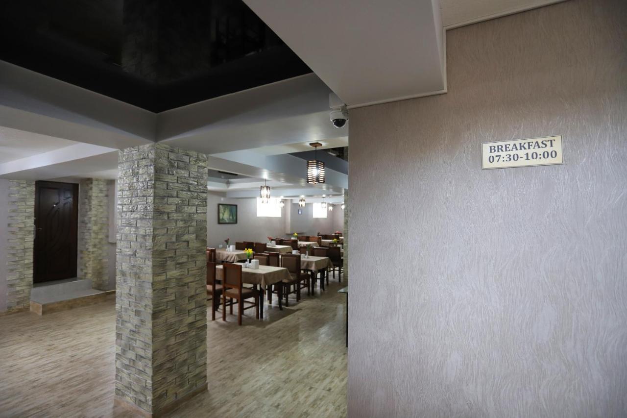 Tourist Inn Hotel Ташкент Екстериор снимка